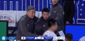 谈球吧体育app官网啥也没干被驱逐！周鹏：为季后赛努力 今天又创造了个第一次🤷