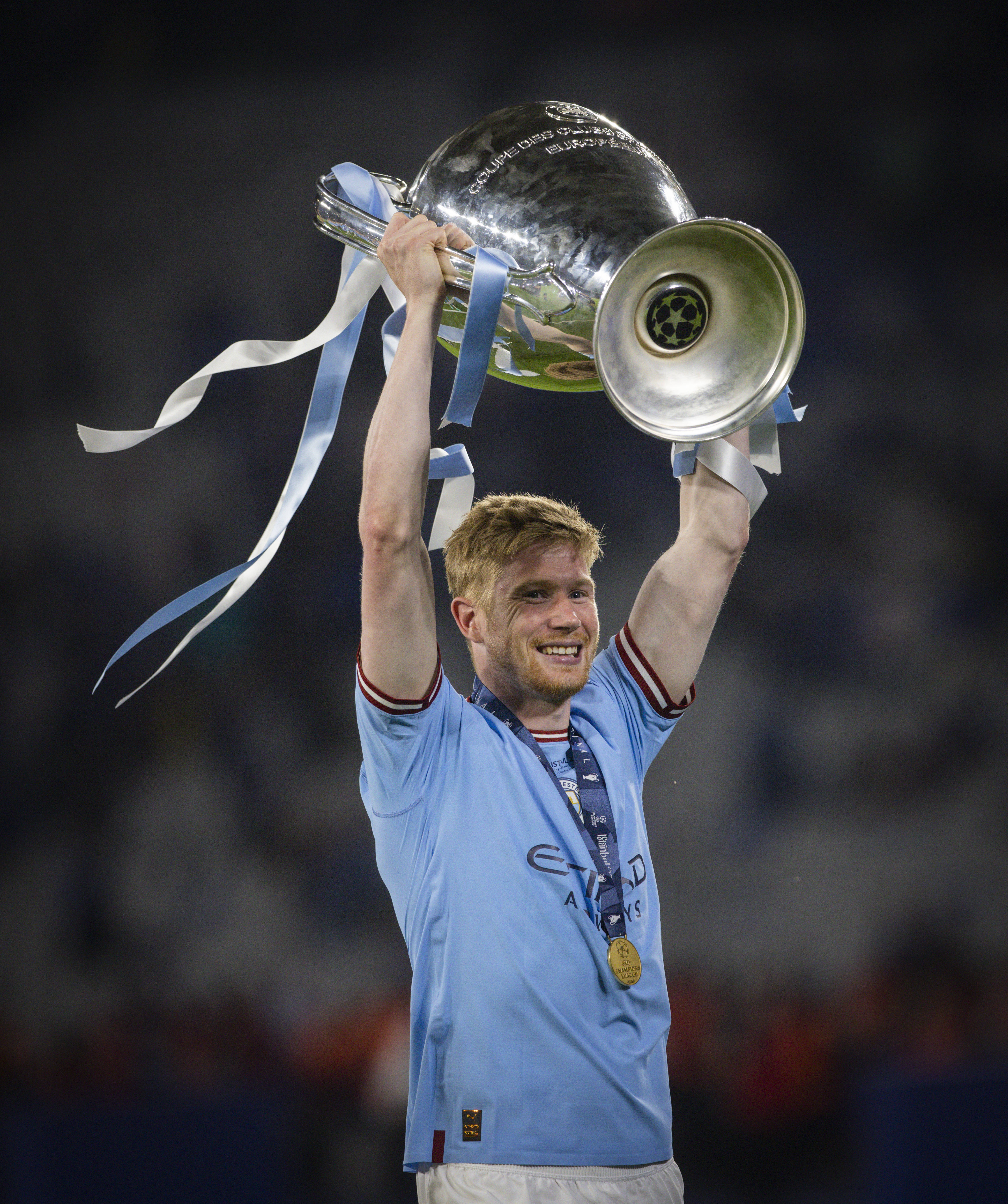 谈球吧官网登录入口德布劳内的英超纪录：2次赛季最佳、3次助攻王、单赛季助攻纪录