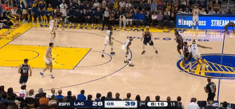 谈球吧挺身而出！博格丹底角空位三分速射命中 帮助快船顽强咬住