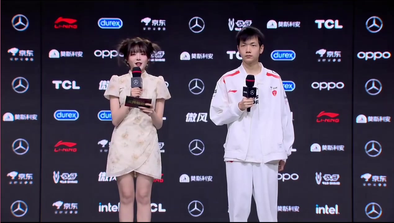 谈球吧体育app官网TES赛后采访Creme：solo最想玩亚索，想跟山鸡solo一次！