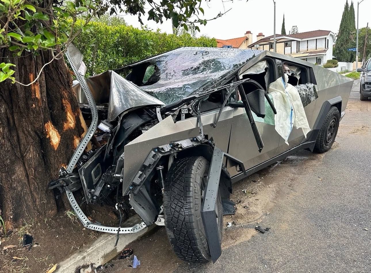 谈球吧官网登录入口开始康复之旅！TMZ：此前遭遇严重车祸的阿里纳斯儿子现已出院